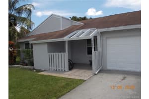8630 Bridle Path Ct, Davie, FL 33328, Sold 08/07/20