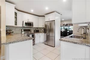 3024 NW 99th Pl, Doral, FL 33172, Sold 08/19/20