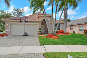 18695 SW 15th St, Pembroke Pines, FL 33029, Sold 08/12/20