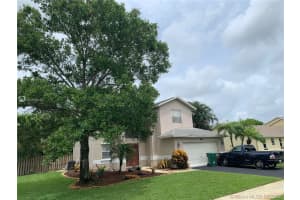 5807 SW 57th Way, Davie, FL 33314, Sold 08/20/20