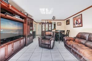 8177 NW 8th St APT D2, Miami, FL 33126, Sold 10/21/20