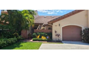 8648 SW 114th Pl, Miami, FL 33173, Sold 10/06/20