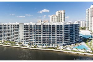 3300 NE 188th St UPH16, Aventura, FL 33180, Sold 01/15/21