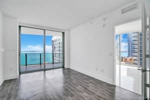 460 NE 28th St, Miami, FL 33137, Sold 02/18/22