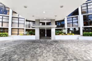 200 Leslie Dr, Hallandale Beach, FL 33009, Sold 08/13/20