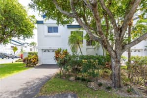 21150 NE 3rd Ave, Miami, FL 33179, Sold 08/10/20