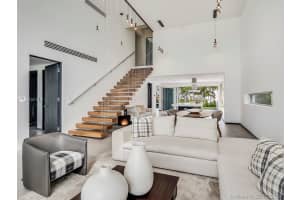 257 Palm Ave, Miami Beach, FL 33139, Sold 04/16/21