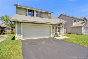 3218 NW 122nd Ave, Sunrise, FL 33323, Sold 09/11/20