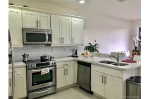 6035 N W 104th path, Medley, FL 33178, Sold 10/30/20