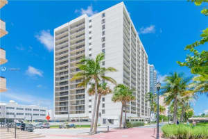 2625 Collins Ave, Miami, FL 33140, Sold 04/06/21