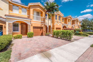 1010 NW 102 Ct, Miami, FL 33172, Sold 07/16/20