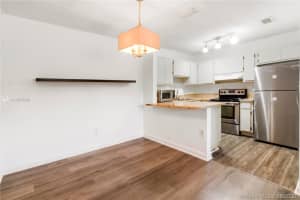 6878 NW 173rd Dr, Hialeah, FL 33015, Sold 09/11/20