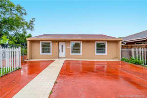 20762 NW 41st Avenue Rd, Miami Gardens, FL 33055, Sold 01/15/21