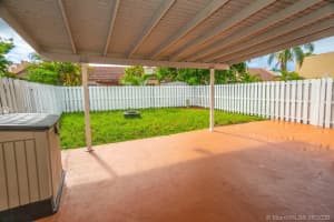 10340 SW 154th Pl, Miami, FL 33196, Sold 07/31/20