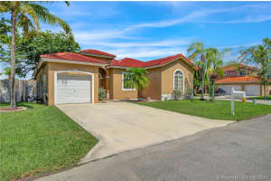 470 SE 29th Dr, Homestead, FL 33033, Sold 08/18/20