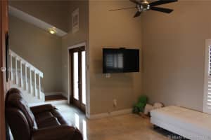 502 SW 88th Pl E, Miami, FL 33174, Sold 08/05/20