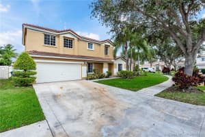 10506 SW 19th St, Miramar, FL 33025, Sold 08/07/20
