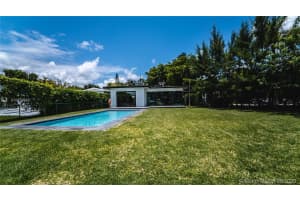 1600 Cleveland Rd, Miami Beach, FL 33141, Sold 11/12/20