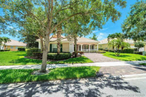 5089 Magnolia Bay Cir, Palm Beach Gardens, FL 33418, Sold 08/28/20