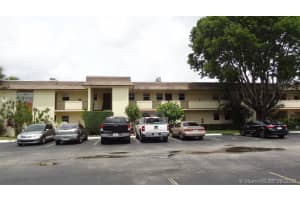 5545 N Lakewood Cir, Margate, FL 33063, Sold 08/04/20