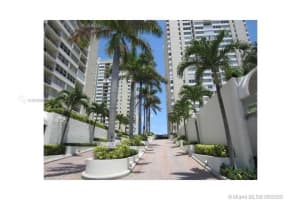 1904 S Ocean Dr, Hallandale Beach, FL 33009, Sold 04/28/21