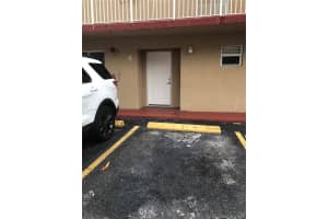 8027 NW 8th St, Miami, FL 33126, Sold 01/15/21