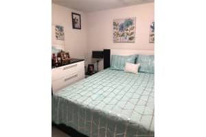 8027 NW 8th St, Miami, FL 33126, Sold 01/15/21