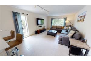6890 N Kendall Dr APT B302, Pinecrest, FL 33156, Sold 09/08/20