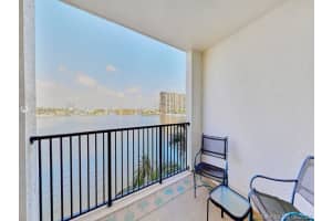 17100 N Bay Rd, Sunny Isles Beach, FL 33160, Sold 10/30/20