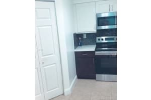 6175 NW 186th St, Hialeah, FL 33015, Sold 08/31/20