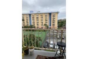 4550 NW 9th St #521e, Miami, FL 33126, Sold 11/19/20