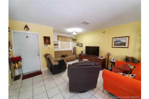 378 NW 114th Ave, Miami, FL 33172, Sold 12/22/20