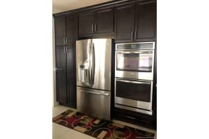 10226 NW 87th St, Doral, FL 33178, Sold 09/23/20