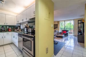 8065 SW 107th Ave, Miami, FL 33173, Sold 07/24/20