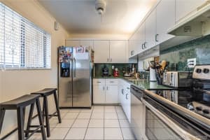 8065 SW 107th Ave, Miami, FL 33173, Sold 07/24/20