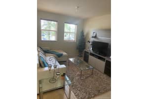 11601 NW 89th St, Doral, FL 33178, Sold 11/06/20