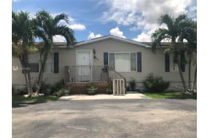 220 NE 12th Ave, Homestead, FL 33030, Sold 10/27/20