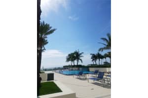 6917 Collins Ave, Miami, FL 33141, Sold 11/06/20