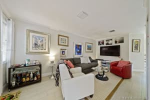 7758 SW 95th St, Miami, FL 33156, Sold 09/16/20