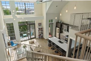 185 NE 4th Ave #305, Delray Beach, FL 33483, Sold 10/05/20