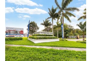 542 SW 2nd Pl, Homestead, FL 33034, Sold 08/02/20