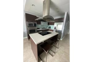 7928 East Dr, North Bay Village, FL 33141, Sold 10/30/20