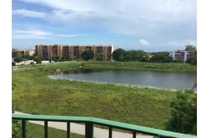 9360 Fontainebleau Blvd, Miami, FL 33172, Sold 10/01/20