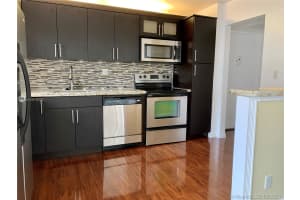 2771 Taft St, Hollywood, FL 33020, Sold 09/24/20