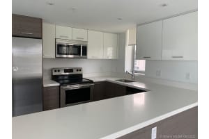 9901 E Bay Harbor Dr, Bay Harbor Islands, FL 33154, Sold 02/01/21