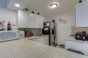 860 SW 129th Pl, Miami, FL 33184, Sold 10/09/20