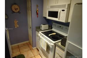 9726 Hammocks Blvd, Miami, FL 33196, Sold 07/28/20