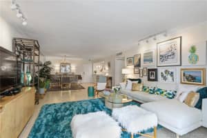 1401 S Ocean Dr, Hollywood, FL 33019, Sold 08/03/20
