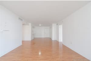 5555 Collins Ave #10z, Miami, FL 33140, Sold 04/14/21