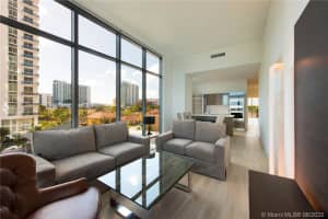 460 NE 28th St, Miami, FL 33137, Sold 12/04/20